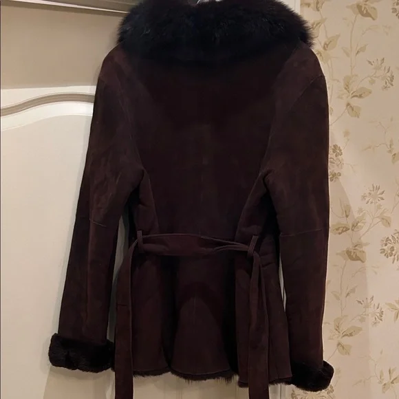Women’s Dark Brown Suede Jacket with Plush Fur Trim.total fur lined size L - Picture 3 of 10